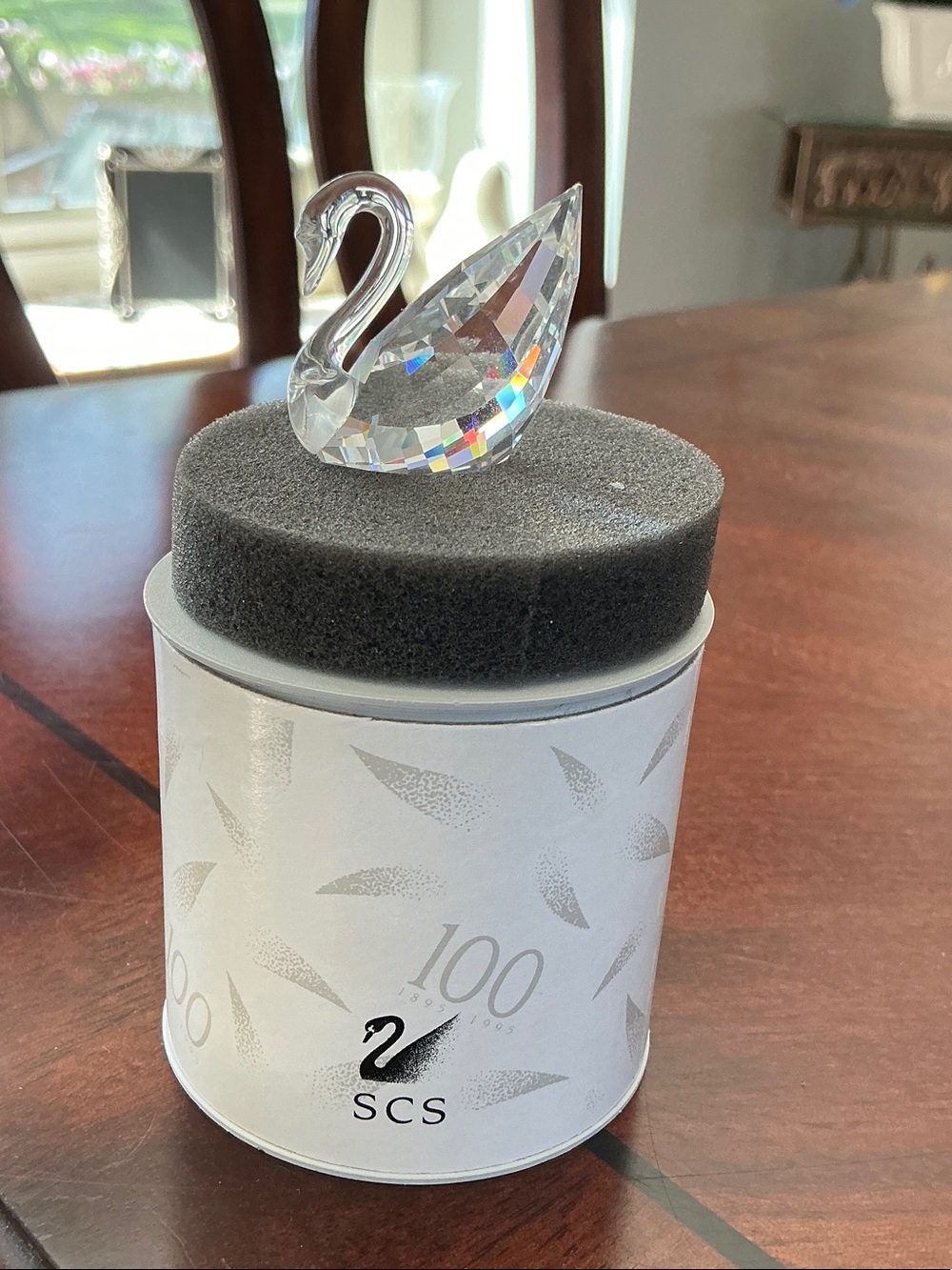 Swarovski Clear Crystal Swan Figurine with Prismatic Sparkle
